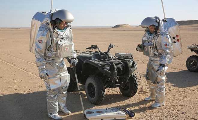 NASA mô phỏng con người sống trên Sao Hỏa ở sa mạc hơn 50 độ C
