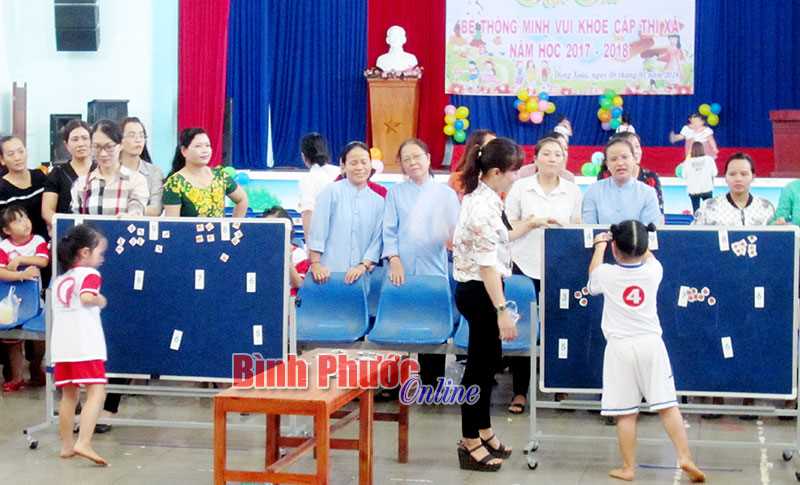 320 trẻ mầm non thi “Bé thông minh vui khỏe”