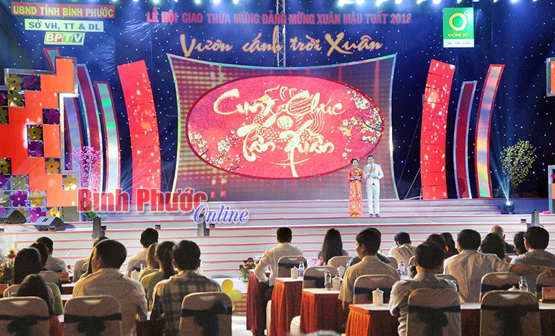 [Video] Đồng Xo&agrave;i đ&ecirc;m giao thừa