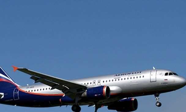 Các nhà ngoại giao Nga bị trục xuất rời khỏi Anh trong ngày 20-3