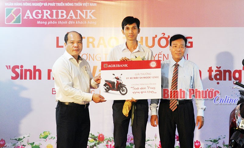 Agribank Bình Phước tri ân khách hàng