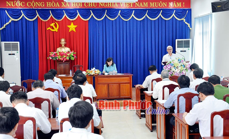 B&iacute; thư Tỉnh ủy Nguyễn Văn Lợi l&agrave;m việc với Trung t&acirc;m H&agrave;nh ch&iacute;nh c&ocirc;ng