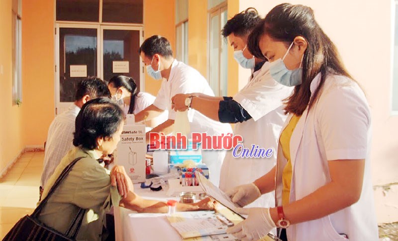 N&acirc;ng cao hiệu quả c&ocirc;ng t&aacute;c chăm s&oacute;c sức khỏe c&aacute;n bộ tỉnh