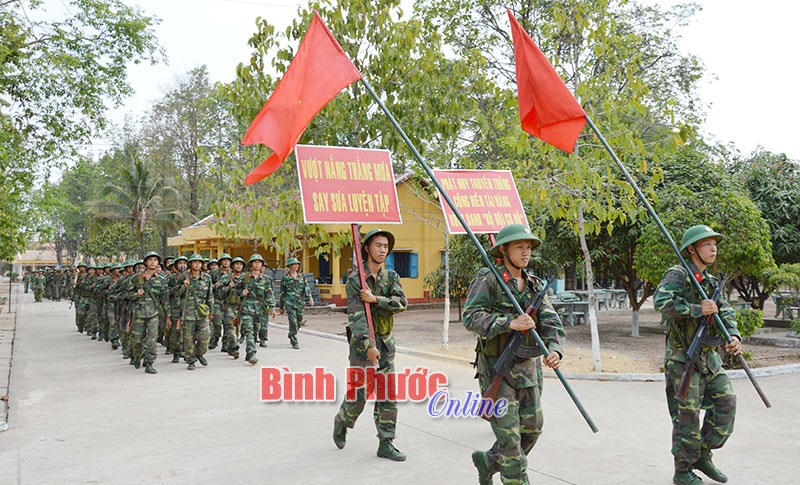 Lực lượng vũ trang tỉnh:Tiếp tục đổi mới, n&acirc;ng cao chất lượng huấn luyện