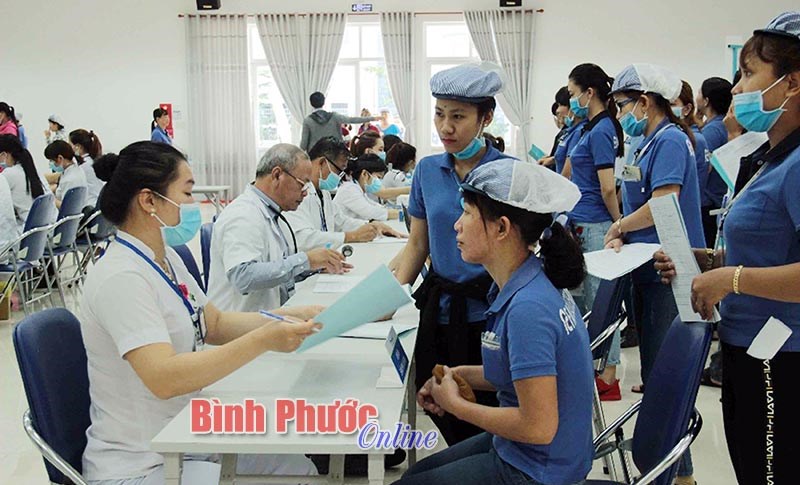 Công ty New Apparel Far Eastern gắn kết công nhân