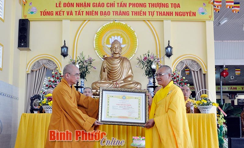 Đại đức Th&iacute;ch Th&ocirc;ng L&yacute; được tấn phong thượng tọa