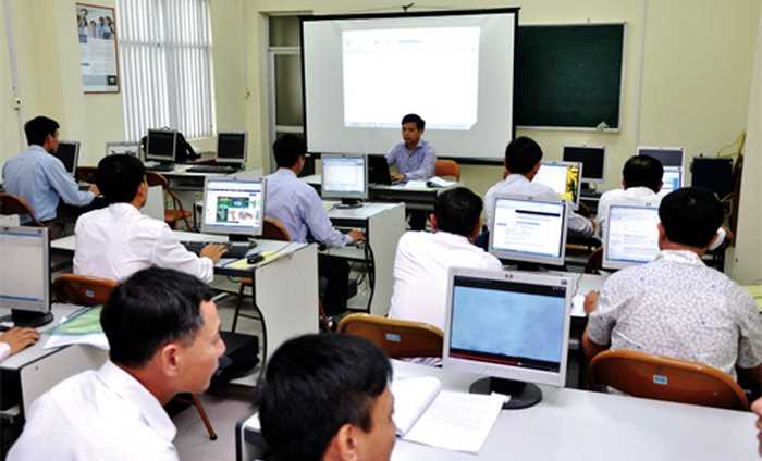 UBND tỉnh triển khai thực hiện hai nghị định của Ch&iacute;nh phủ