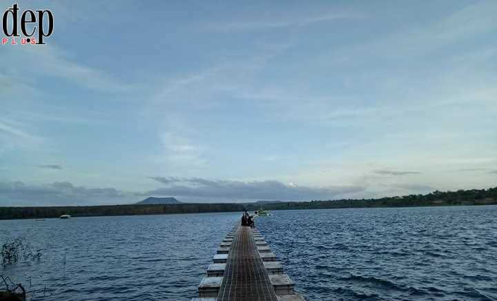 Đập Ph&uacute; Mỹ - địa điểm khiến giới trẻ Gia Lai bất chấp nguy hiểm để check-in