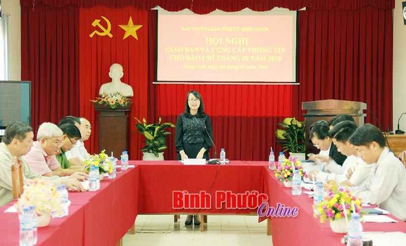 Giao ban b&aacute;o ch&iacute; th&aacute;ng 2-2018:&nbsp;Tập trung tuy&ecirc;n truyền kh&ocirc;ng kh&iacute; nh&acirc;n d&acirc;n vui xu&acirc;n, đ&oacute;n tết