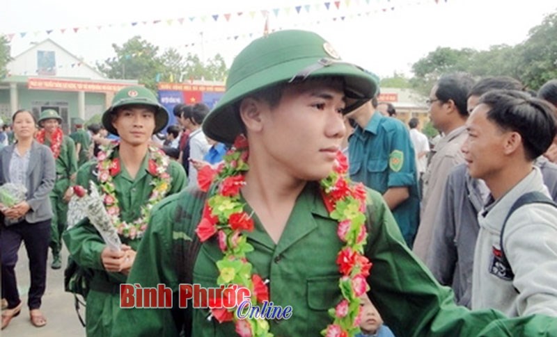 Thanh ni&ecirc;n Đồng Ph&uacute; sẵn s&agrave;ng t&ograve;ng qu&acirc;n