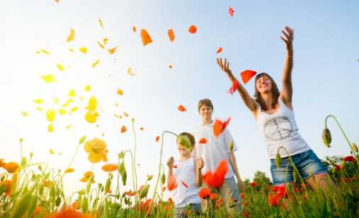 H&atilde;y &ldquo;Y&ecirc;u thương v&agrave; chia sẻ&rdquo;