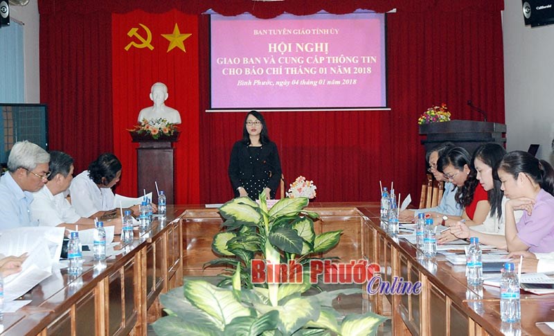 Hội nghị giao ban v&agrave; cung cấp th&ocirc;ng tin cho b&aacute;o ch&iacute; th&aacute;ng 1-2018