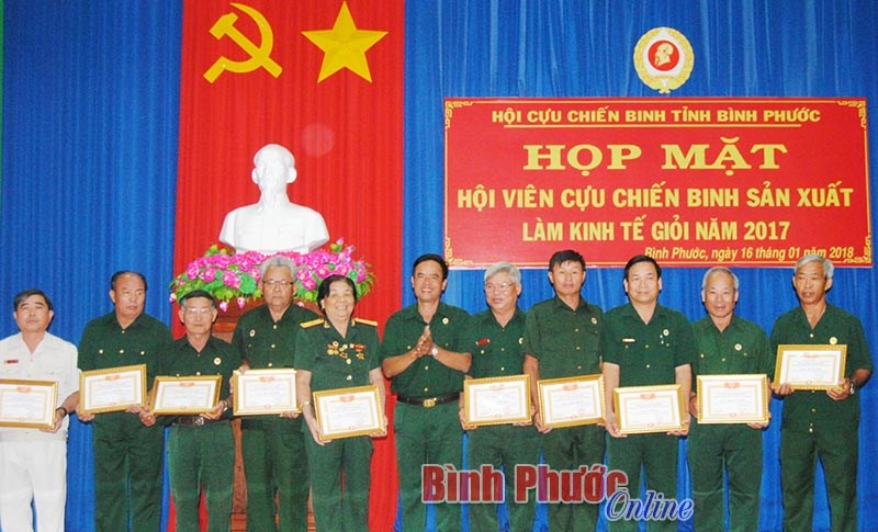 101 hội vi&ecirc;n CCB sản xuất - kinh doanh giỏi cấp tỉnh