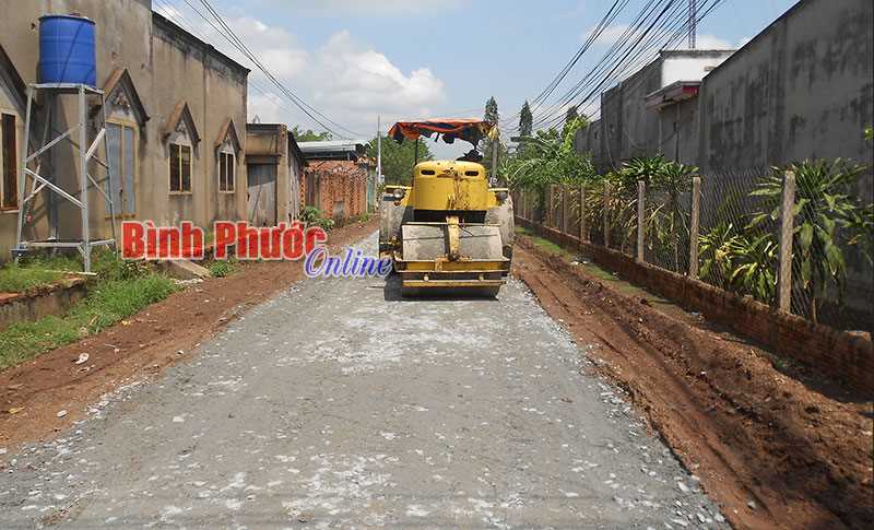 Tân Tiến giữ vững danh hiệu xã nông thôn mới