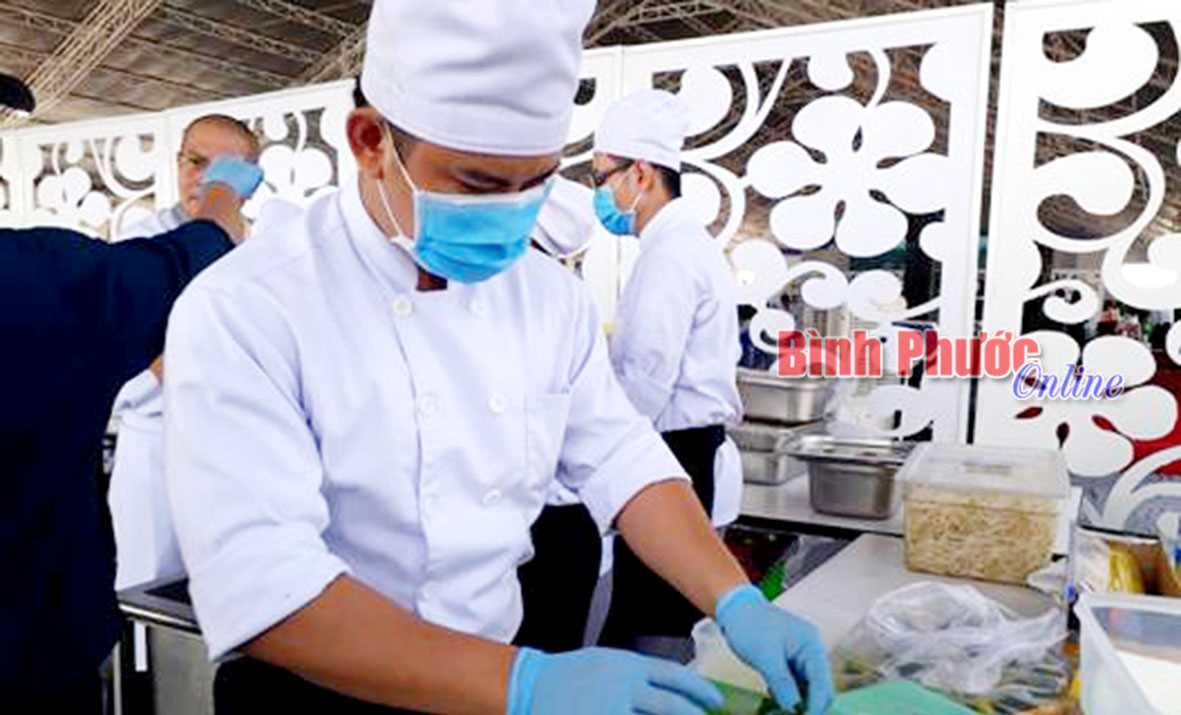 Giám sát thực phẩm tại lễ động thổ khởi công xây dựng 5 dự án tại Khu công nghiệp - đô thị Becamex - Bình Phước