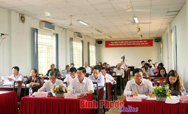 Đến 2020, 100% x&atilde;, phường, thị trấn th&agrave;nh lập CLB li&ecirc;n thế hệ tự gi&uacute;p nhau