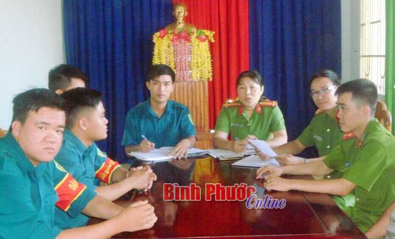 Nữ Trưởng C&ocirc;ng an phường giỏi việc nước, đảm việc nh&agrave;