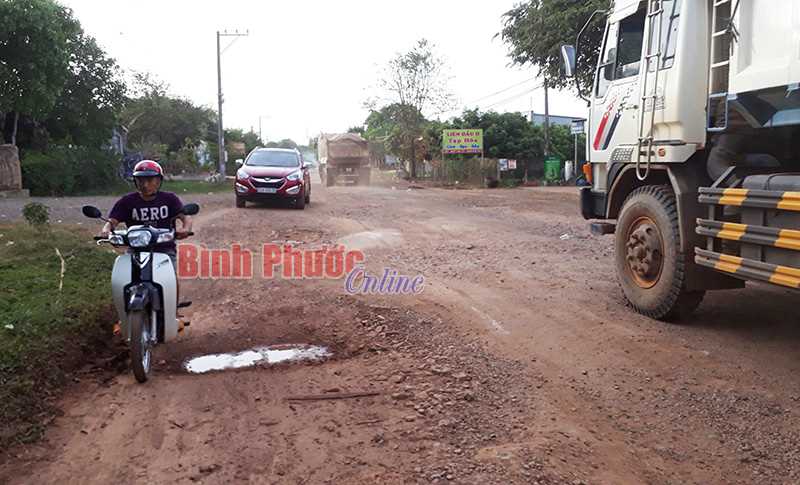 Khổ v&igrave; đường hư hỏng