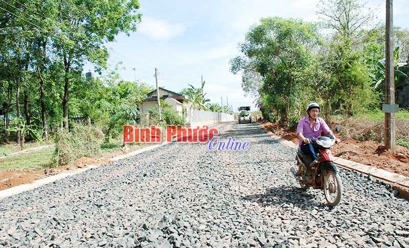 Nông thôn mới thay đổi xã nghèo Tân Phước