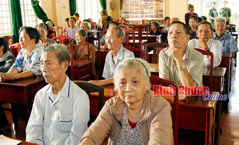 Vấn đề già hóa dân số trong dự thảo Luật Dân số