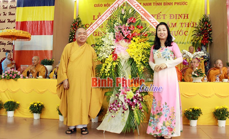 C&ocirc;ng bố quyết định v&agrave; ra mắt Ban trị sự l&acirc;m thời Gi&aacute;o hội Phật gi&aacute;o B&igrave;nh Phước