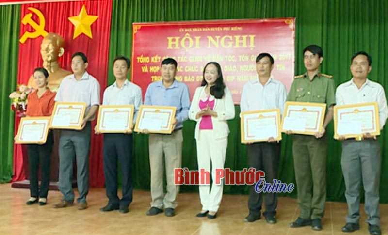 PH&Uacute; RIỀNG: 4 t&ocirc;n gi&aacute;o được c&ocirc;ng nhận tư c&aacute;ch ph&aacute;p nh&acirc;n