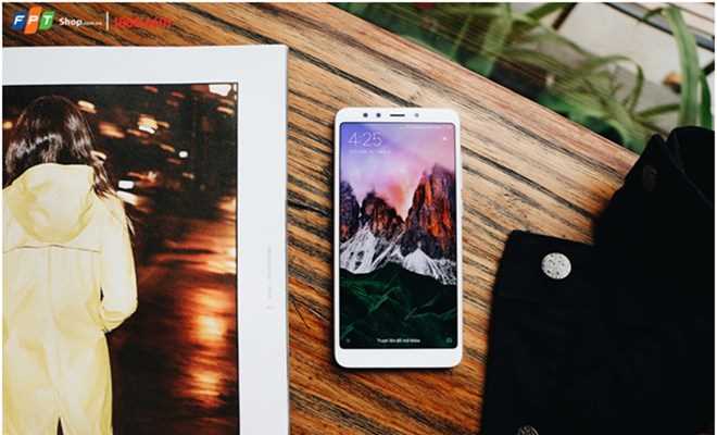 1.000 smartphone Redmi 5 Plus ‘hết veo’ sau 18 giờ FPT Shop nhận cọc