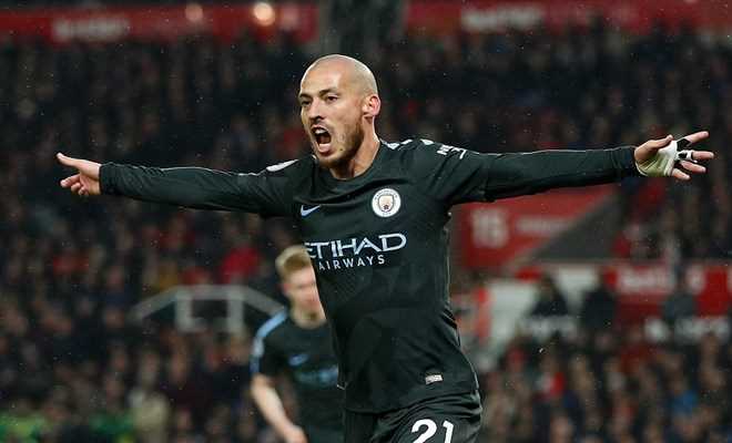 Manchester City biến Chelsea thành cựu vương Premier League
