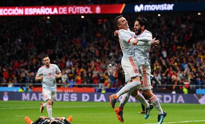 Tây Ban Nha giành chiến thắng hủy diệt 6-1 trước tuyển Argentina