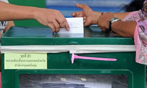 Cuộc tổng tuyển cử của Thái Lan có thể tiếp tục bị trì hoãn