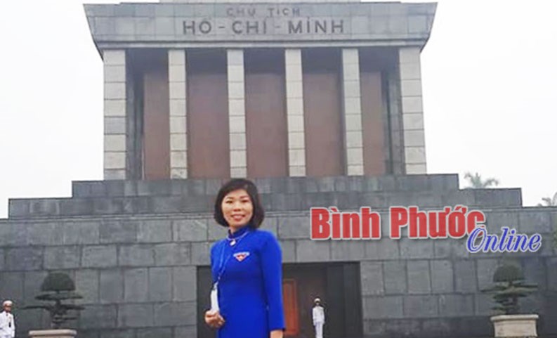 Thủ lĩnh thanh ni&ecirc;n nhận giải thưởng L&yacute; Tự Trọng