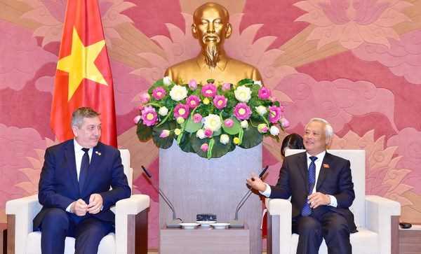 Việt Nam-Romania tăng quan hệ hữu nghị, hợp t&aacute;c nhiều mặt l&acirc;u d&agrave;i