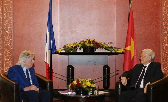 Kh&ocirc;ng ngừng vun đắp để c&acirc;y hữu nghị Ph&aacute;p-Việt ng&agrave;y c&agrave;ng tươi tốt