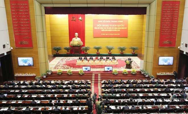 Kỷ niệm 88 năm th&agrave;nh lập Đảng: X&acirc;y dựng Đảng vững chắc về tư tưởng