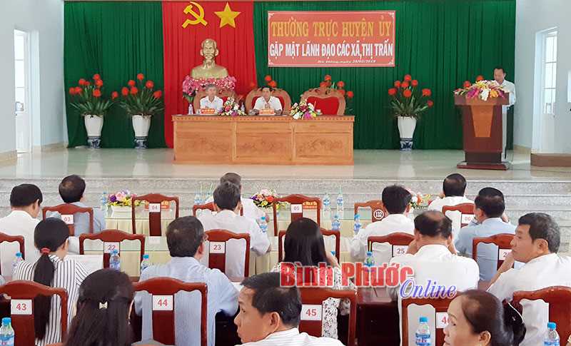 Tuyên truyền vận động nhân dân phòng, chống sâu, bệnh hại cây điều