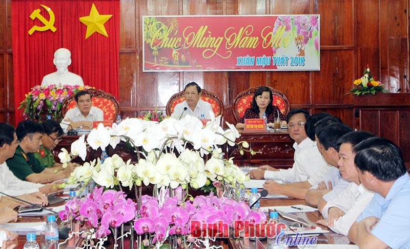 UBND tỉnh th&ocirc;ng qua chương tr&igrave;nh l&agrave;m việc năm 2018