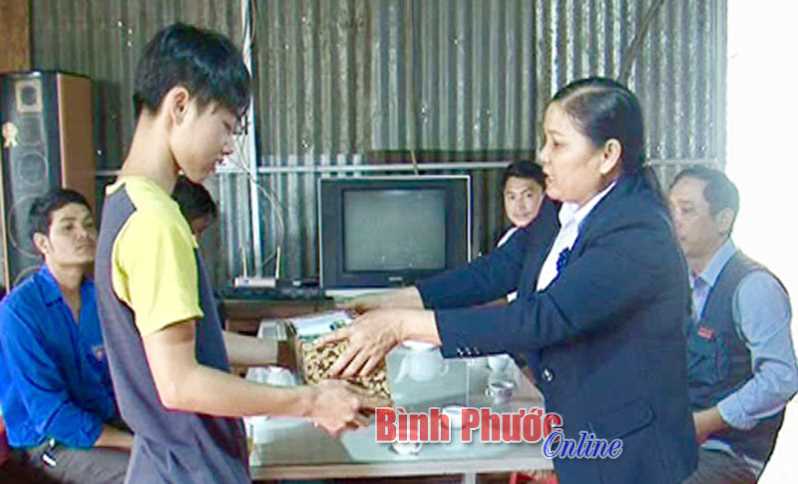 Chị Hoàng Thị Lan tâm huyết với phong trào hội