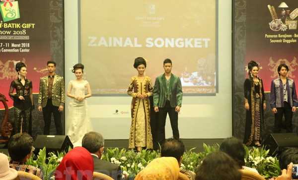 Indonesia quảng bá vải Batik và các sản phẩm thủ công xuất khẩu