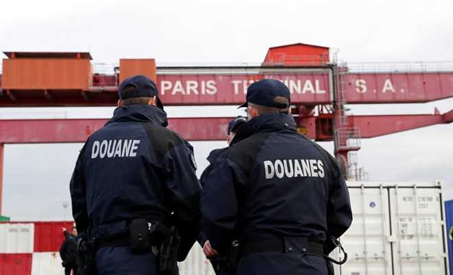 Italy điều tra vụ cáo buộc hải quan Pháp xâm nhập lãnh thổ