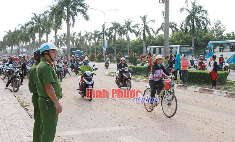 Hăng say lao động là yêu nước