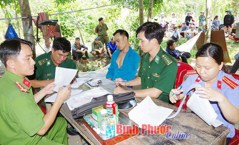 Bắt quả tang đối tượng bán ma túy