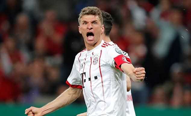 Bayern Munich hiên ngang vào chung kết bằng chiến thắng hủy diệt