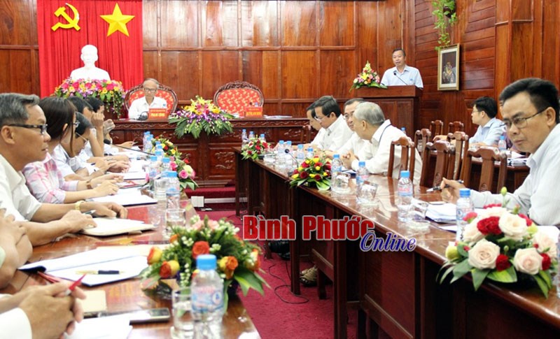 Cấp giấy chứng nhận quyền sử dụng đất: Khó đến đâu gỡ đến đó