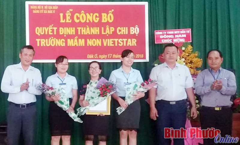 Th&agrave;nh lập Chi bộ Trường mầm non Vietstar