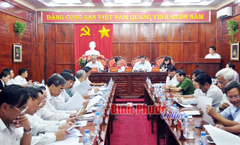 Chỉ c&oacute; tiến, kh&ocirc;ng l&ugrave;i