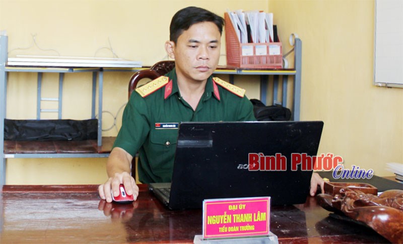 Đại úy Nguyễn Thanh Lâm học Bác, hết lòng vì công việc