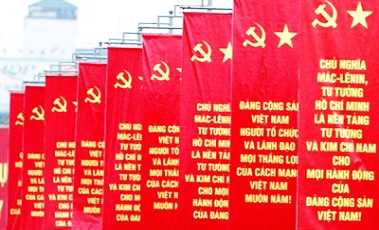 Sự thật sẽ xua tan b&oacute;ng tối bịa đặt