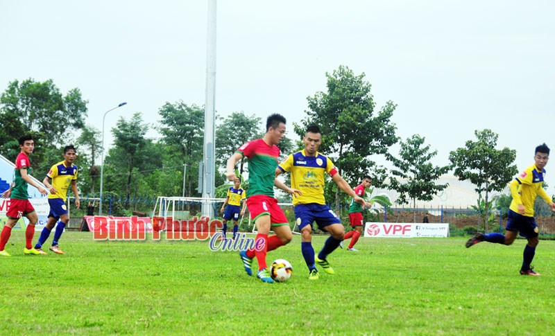 Giải bóng đá hạng nhất quốc gia - An Cường năm 2018: Bình Phước gặp khó trong 3 trận còn lại lượt đi