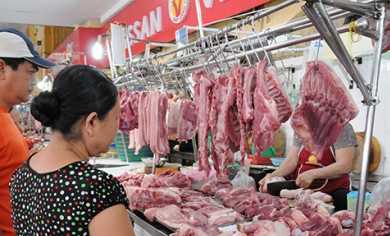Giá heo, gà thịt thương phẩm tăng