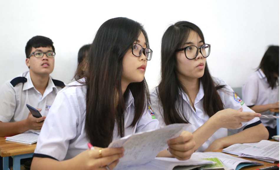 Từ năm 2018 thí sinh không phải đóng phí thi THPT quốc gia